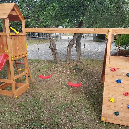 Apartmani Zoric Vodice Ngoại thất bức ảnh