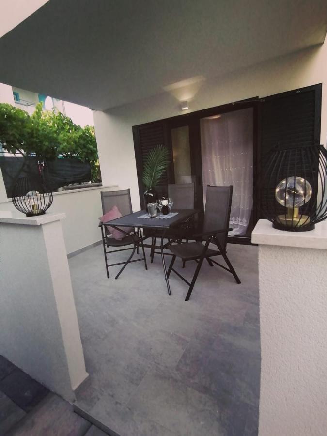 Apartmani Zoric Vodice Phòng bức ảnh
