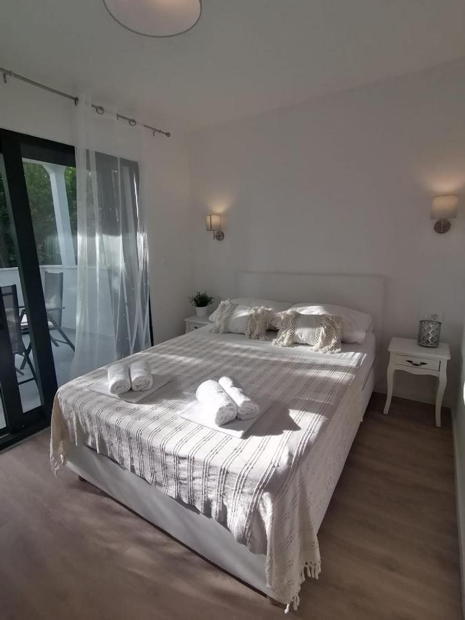 Apartmani Zoric Vodice Phòng bức ảnh
