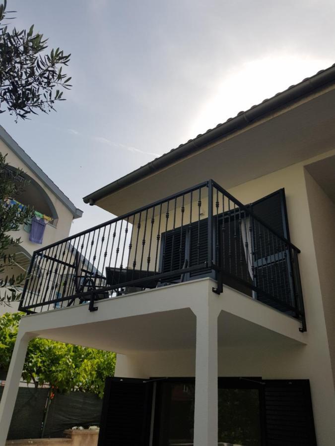 Apartmani Zoric Vodice Phòng bức ảnh