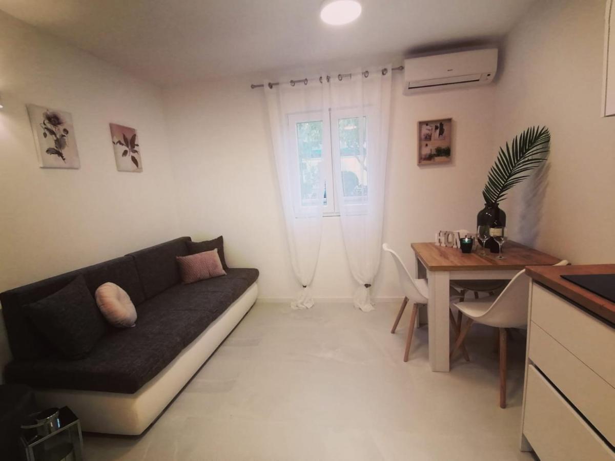 Apartmani Zoric Vodice Phòng bức ảnh