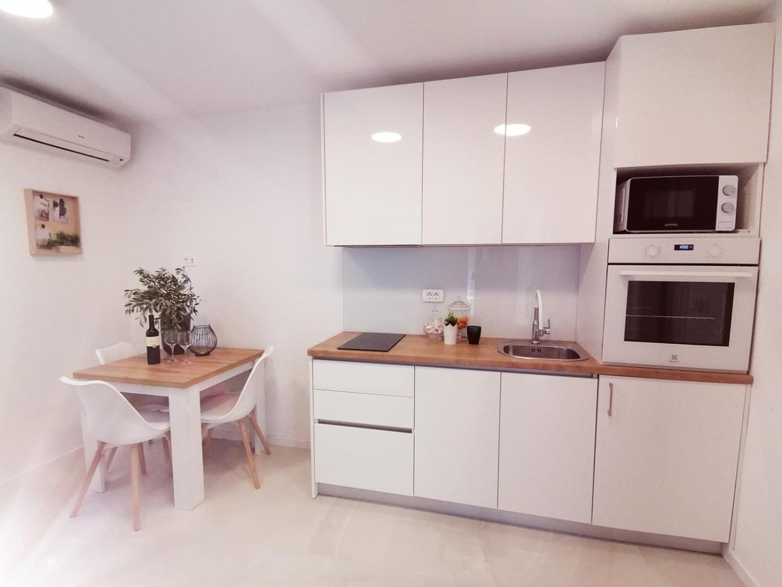Apartmani Zoric Vodice Phòng bức ảnh