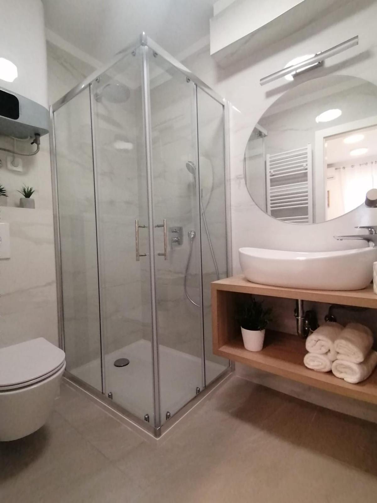 Apartmani Zoric Vodice Phòng bức ảnh
