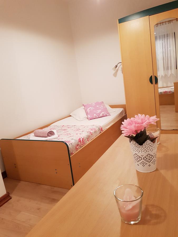 Apartmani Zoric Vodice Ngoại thất bức ảnh