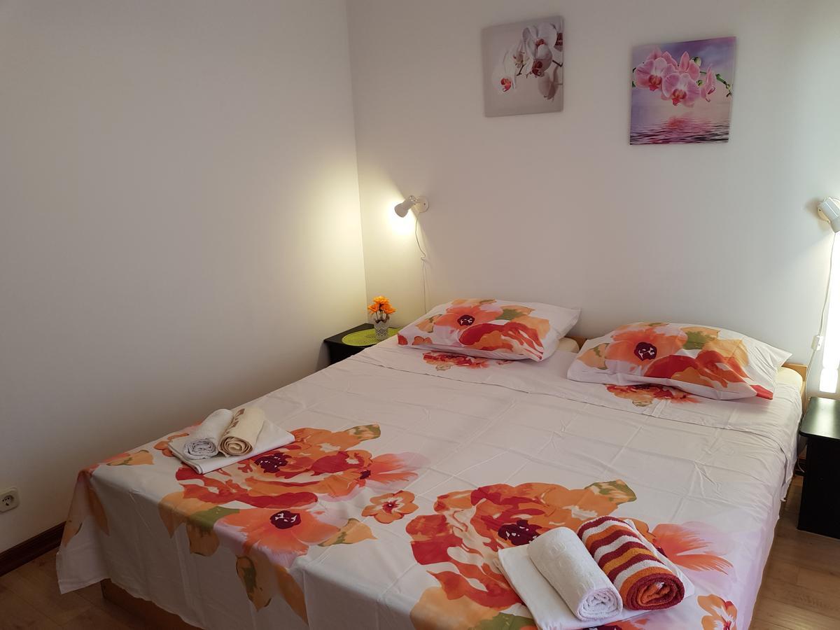 Apartmani Zoric Vodice Ngoại thất bức ảnh