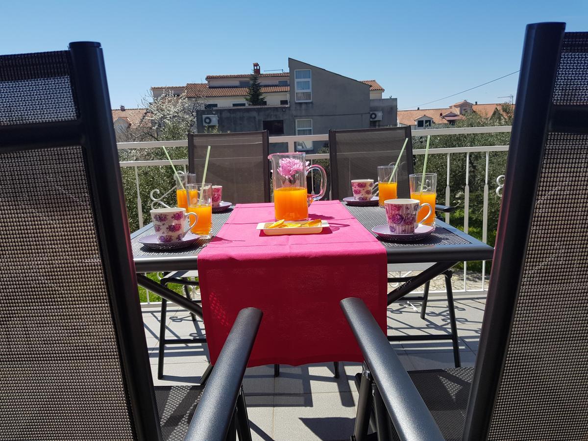 Apartmani Zoric Vodice Ngoại thất bức ảnh