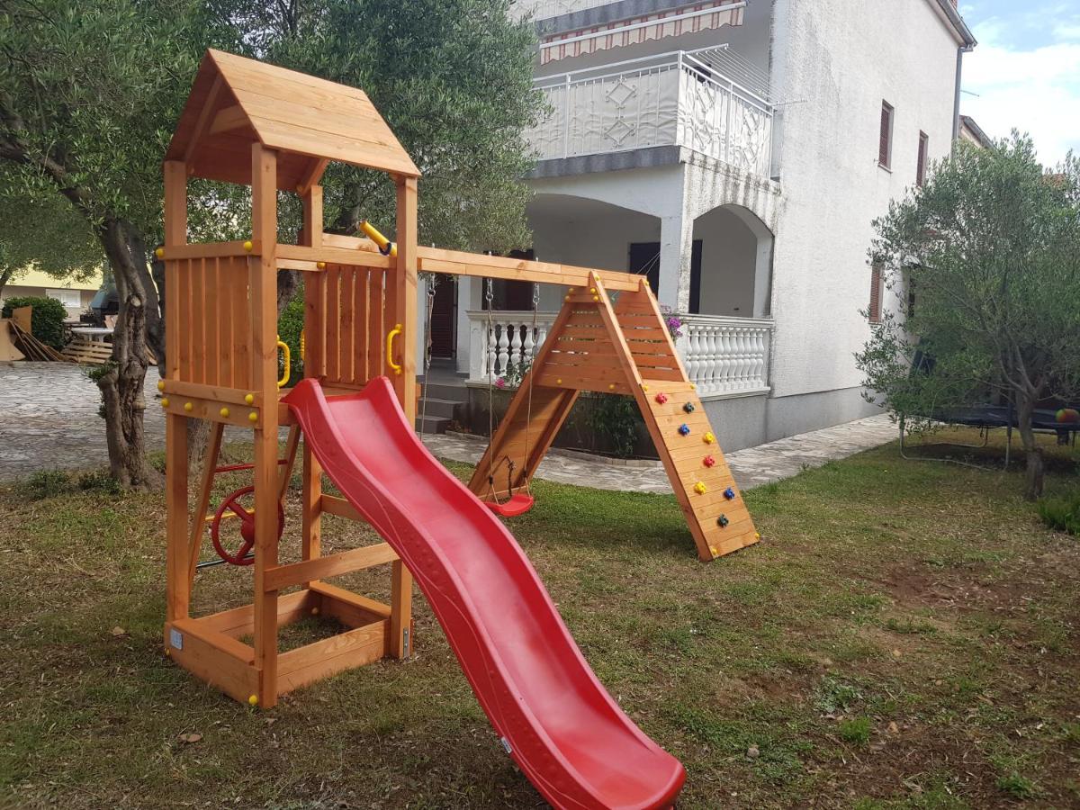 Apartmani Zoric Vodice Ngoại thất bức ảnh